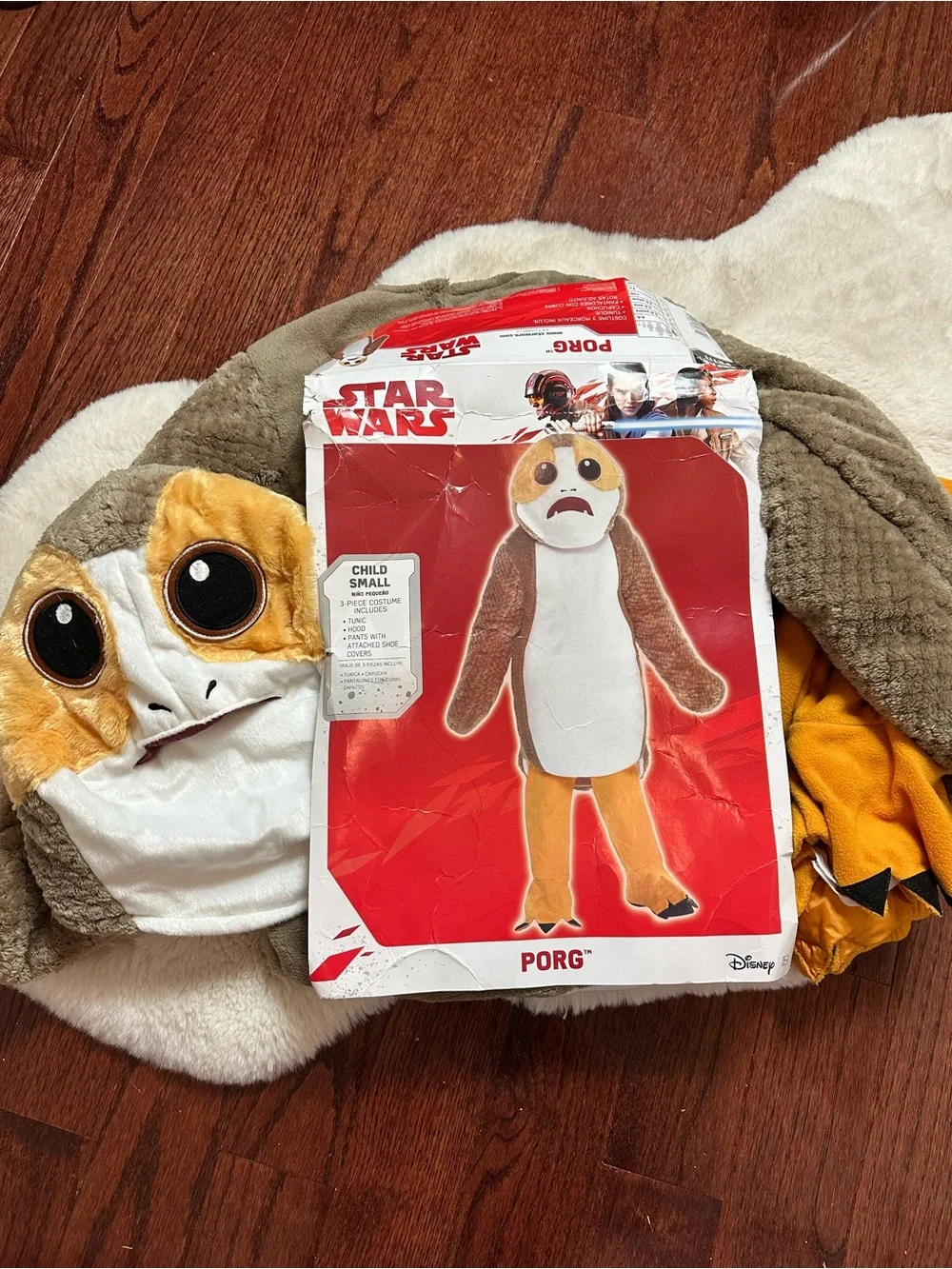 Star Wars Disney PORG Kids Costume - Brown/White/Orange  size youth small 4-6